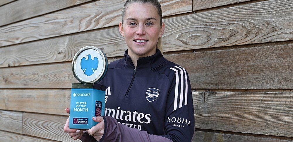 Alessia Russo wins WSL Player of the Month