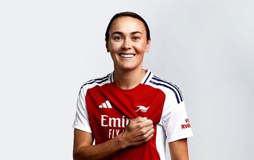 Caitlin Foord headshot